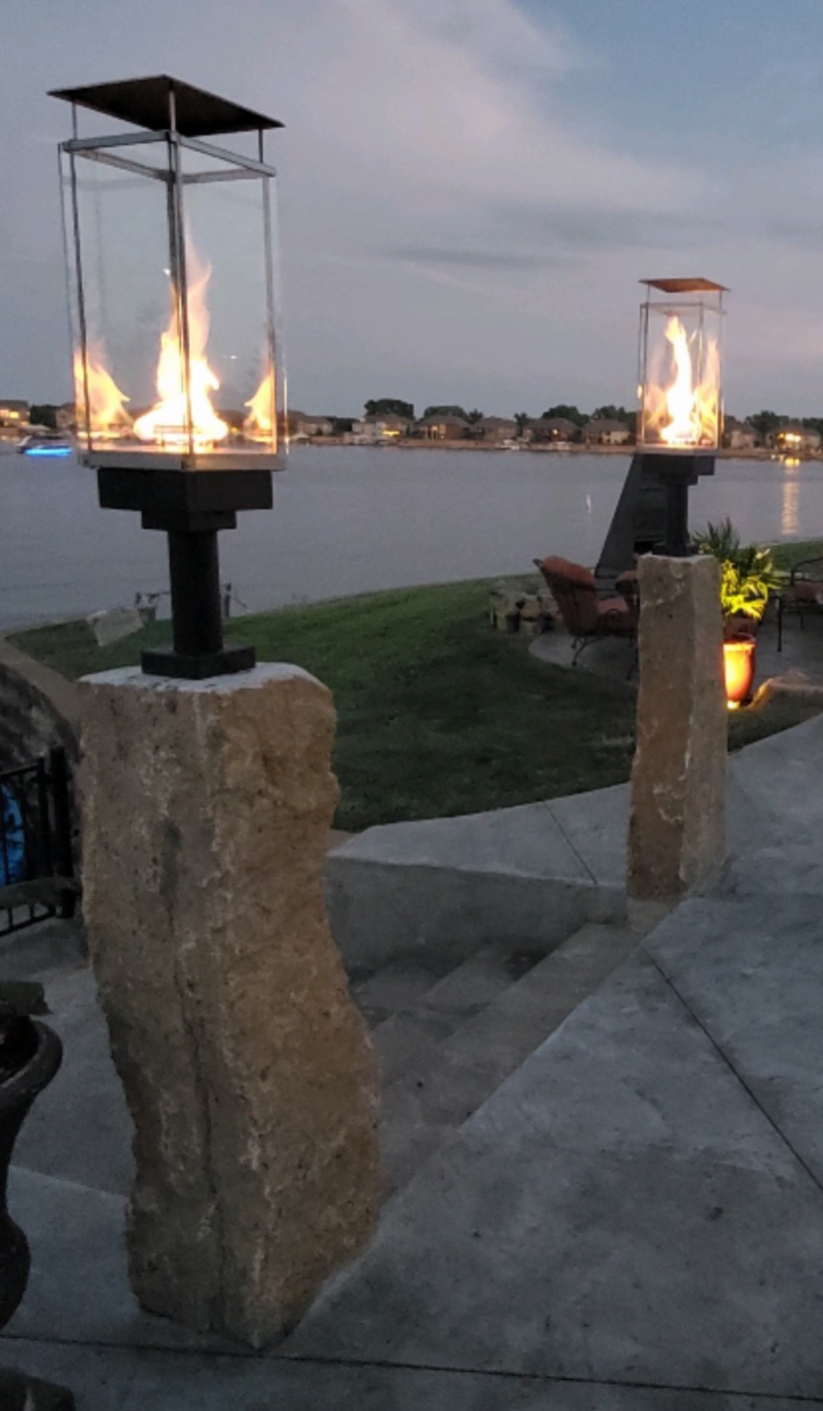 natural stone pier lights