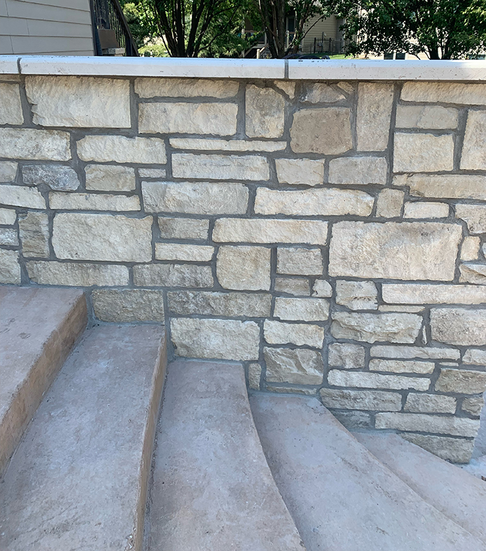 retaining wall with stairs